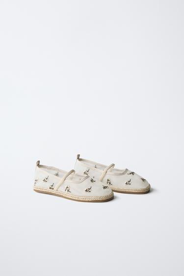 Zara {名称} - {颜色}