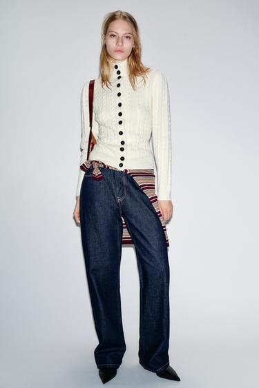 Zara {名称} - {颜色} - 0 图片