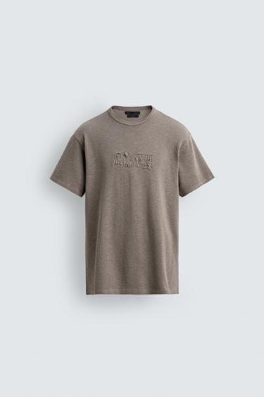 KNIT T-SHIRT WITH WASHED PATCHES - Taupe grey by Zara