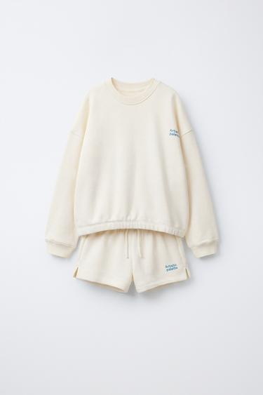 Zara {名称} - {颜色}