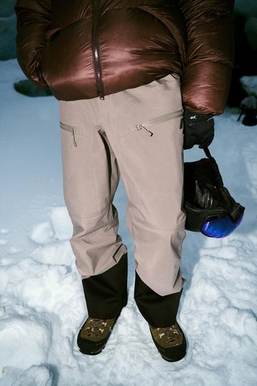 Zara {名称} - {颜色} - 0 图片