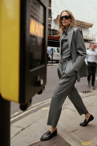 Zara {名称} - {颜色}