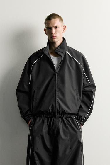 CONTRAST WATER-REPELLENT TECHNICAL JACKET - Black by Zara