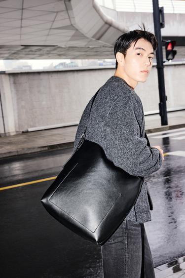 Zara {名称} - {颜色}