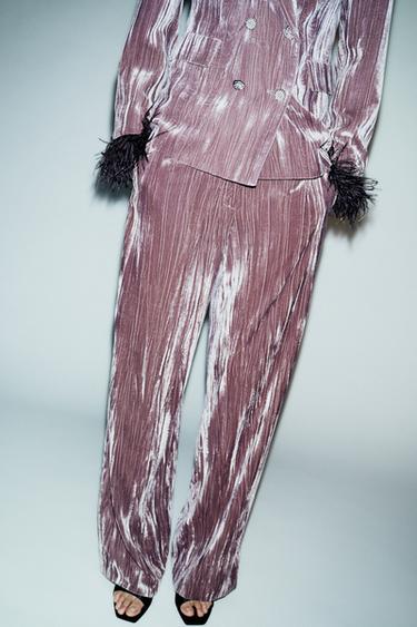 Zara {名称} - {颜色}