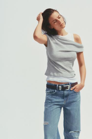 Zara {名称} - {颜色}