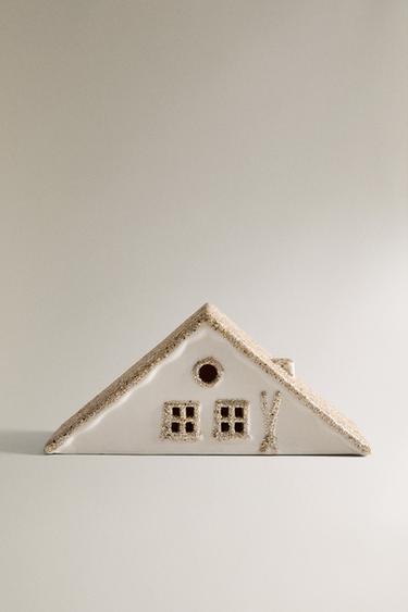 GLITTERY CHRISTMAS CABIN DECORATION WITH LIGHT - White by Zara