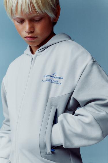 SPORTY SLOGAN ZIP-UP SWEATSHIRT - Ecru by Zara