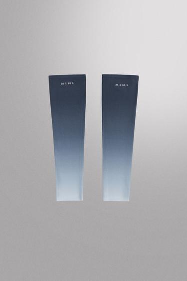 RUNNING ARM WARMERS - Blues by Zara