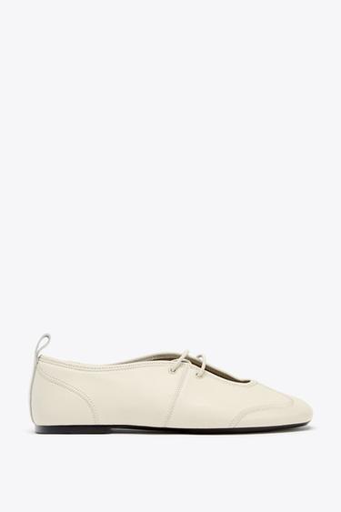 LEATHER TOPSTITCHED BALLERINAS - White by Zara