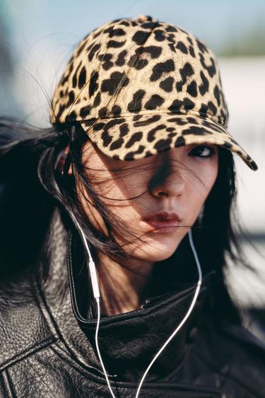 ANIMAL PRINT TWILL CAP - Leopard  by Zara - Image 0