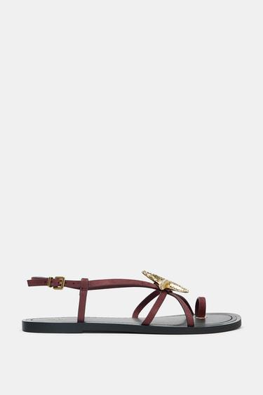 STRAPPY SANDALS WITH METAL DETAIL - Burgundy Red by Zara