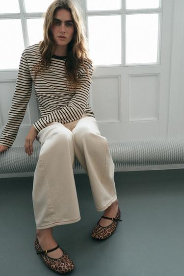 Zara {名称} - {颜色} - 0 图片