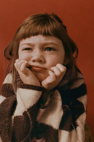 Zara {名称} - {颜色}