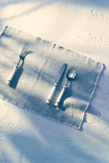 THICK LINEN PLACEMAT - Light beige by Zara