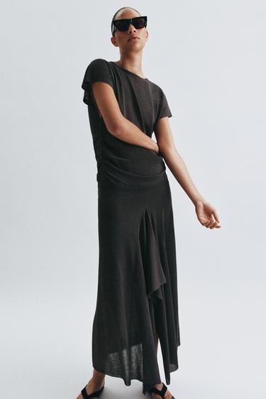 Zara {名称} - {颜色}