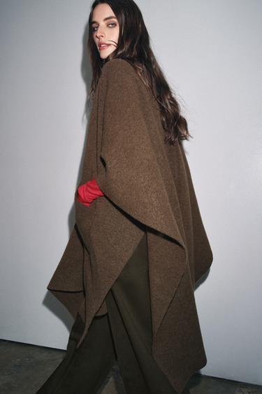 LONG KNIT CAPE - camel by Zara