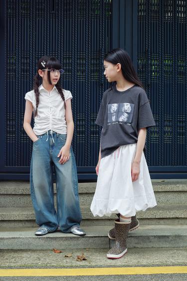 Zara {名称} - {颜色}