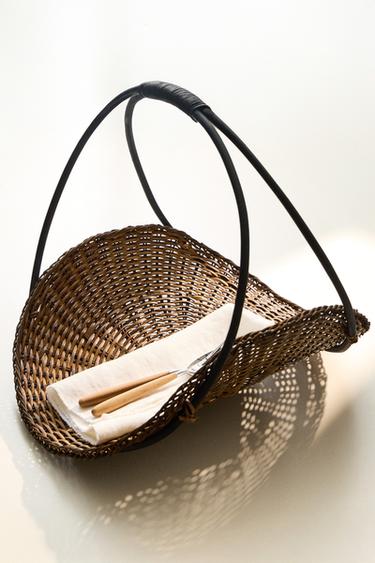 FLORAL RATTAN AND BAMBOO BASKET - Dark brown by Zara