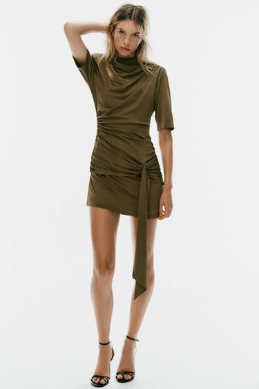 Zara {名称} - {颜色} - 0 图片