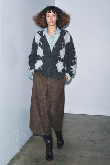 Zara {名称} - {颜色} - 0 图片