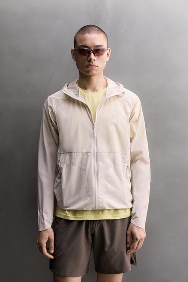 TECHNICAL WINDBREAKER JACKET - Mid-ecru by Zara