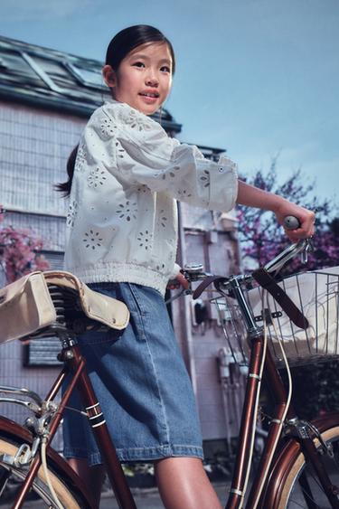 Zara {名称} - {颜色}