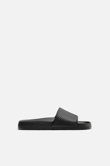 BATH SLIDES - Black by Zara