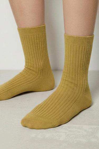 Zara {名称} - {颜色}