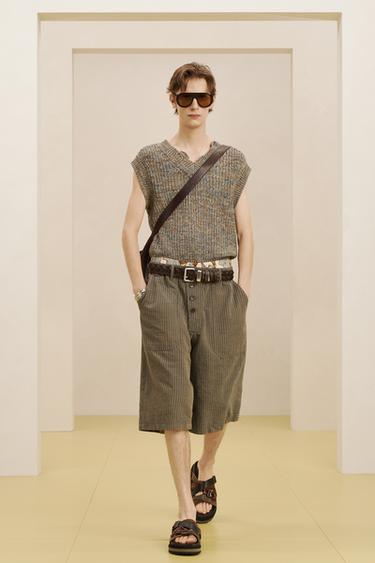 Zara {名称} - {颜色}