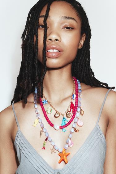 Zara {名称} - {颜色}