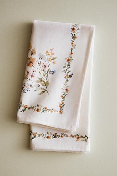 FLORAL PRINT NAPKIN (PACK OF 2) - Greens by Zara