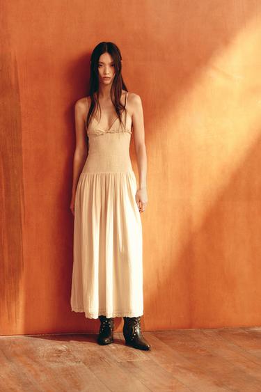 Zara {名称} - {颜色} - 0 图片