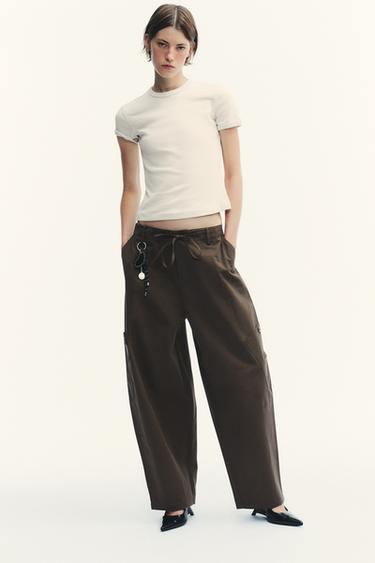 T-SHIRT WITH BACK SEAM - Stone by Zara