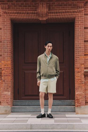 PLEATED REGULAR FIT BERMUDA SHORTS - Oyster-white by Zara