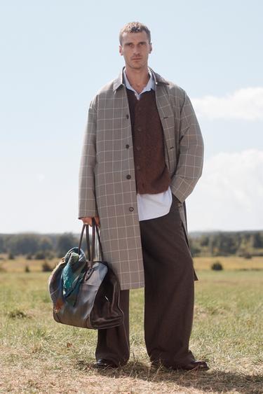 Zara {名称} - {颜色}