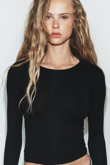 LONG SLEEVE T-SHIRT - Black by Zara