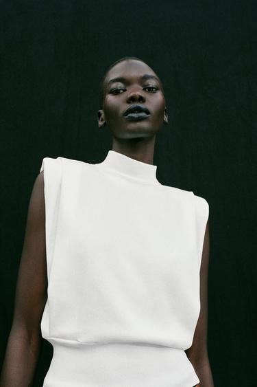 Zara {名称} - {颜色} - 0 图片