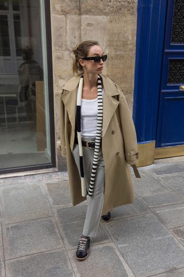 LONG TRENCH COAT - camel by Zara