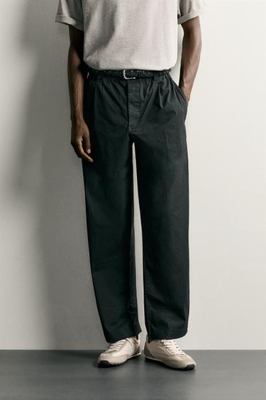 RELAXED FIT PLEATED TROUSERS - Black by Zara