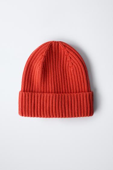 RIBBED KNIT BEANIE - Red by Zara