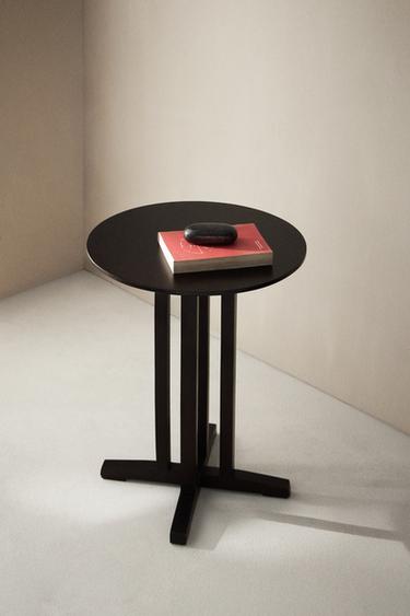 ROUND SIDE TABLE - Brown by Zara