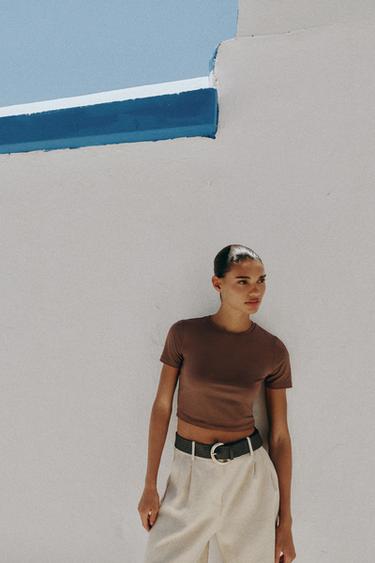 CROPPED SHORT SLEEVE T-SHIRT - Light brown by Zara