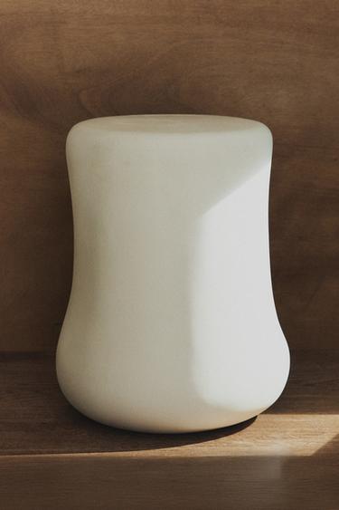 PAPIER-MÂCHÉ SIDE TABLE - Light grey by Zara