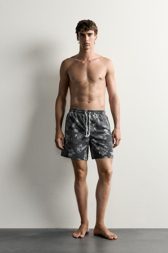 LONG FLORAL PRINT SWIMMING TRUNKS - Navy blue by Zara - Image 0