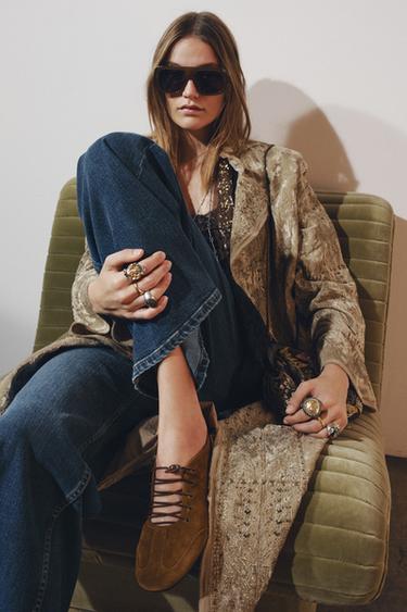 SPORTY SPLIT SUEDE FLAT SHOES - Brown by Zara