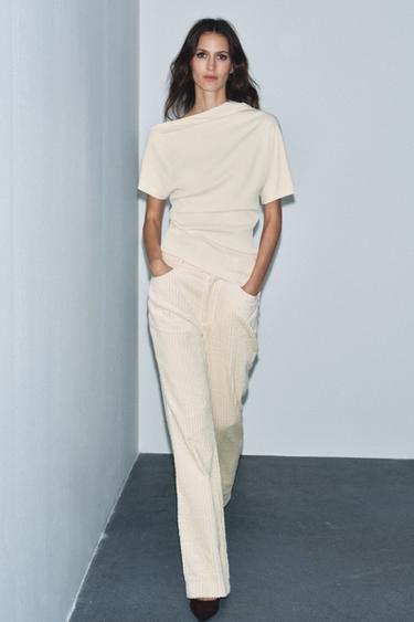 Zara {名称} - {颜色}