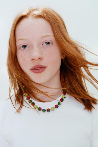 Zara {名称} - {颜色}