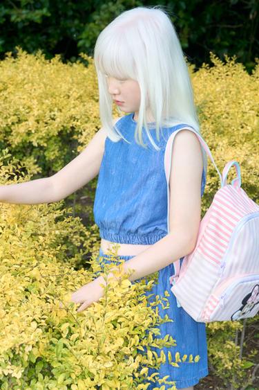 Zara {名称} - {颜色}