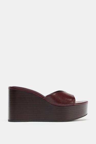 CRACKLED WEDGE SANDALS - Burgundy Red by Zara